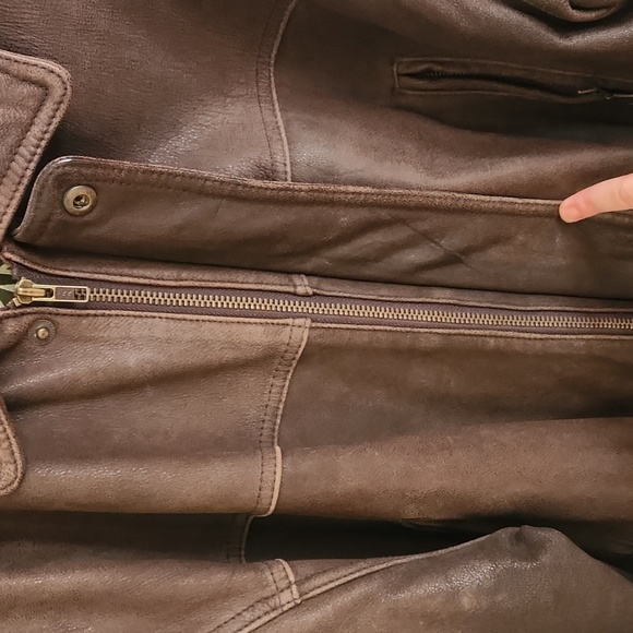 Heavy Duty Leather Coat - Picture 2 of 11